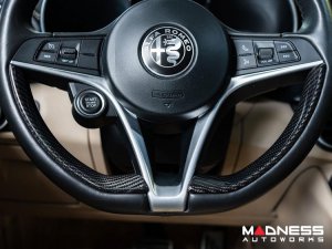 Alfa Romeo Giulia Steering Wheel Side Trim Kit - Carbon Fiber - Pre '20 models - Feroce Carbon